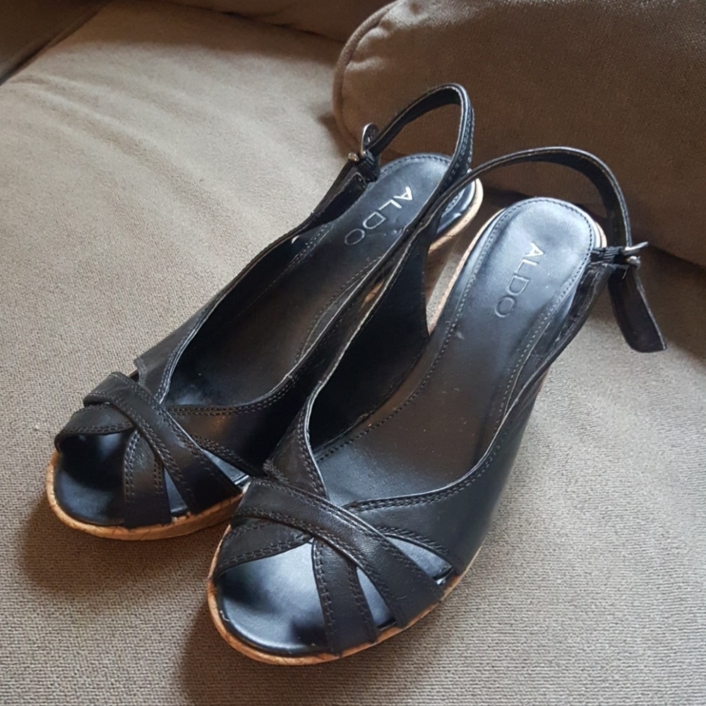 Aldo wedge sandal